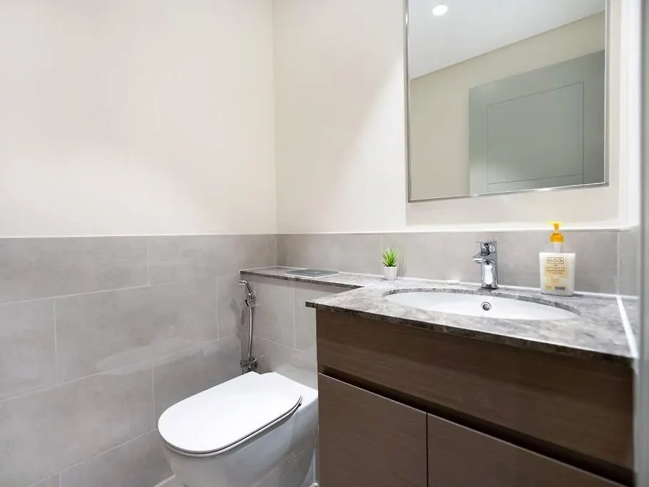 Glorious Fountain,Opera &Burj Sky View 4Br Apt Dubai United Arab Emirates