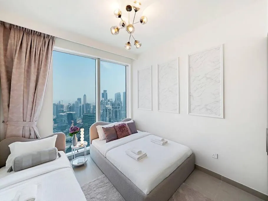 Glorious Fountain,Opera &Burj Sky View 4Br Apt Dubai